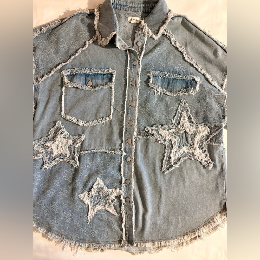 POL Textured Patchwork Star Denim Jacket Size Sma… - image 3